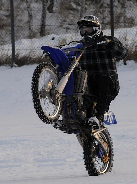 JOF_4473 Jonas wheelie.jpg